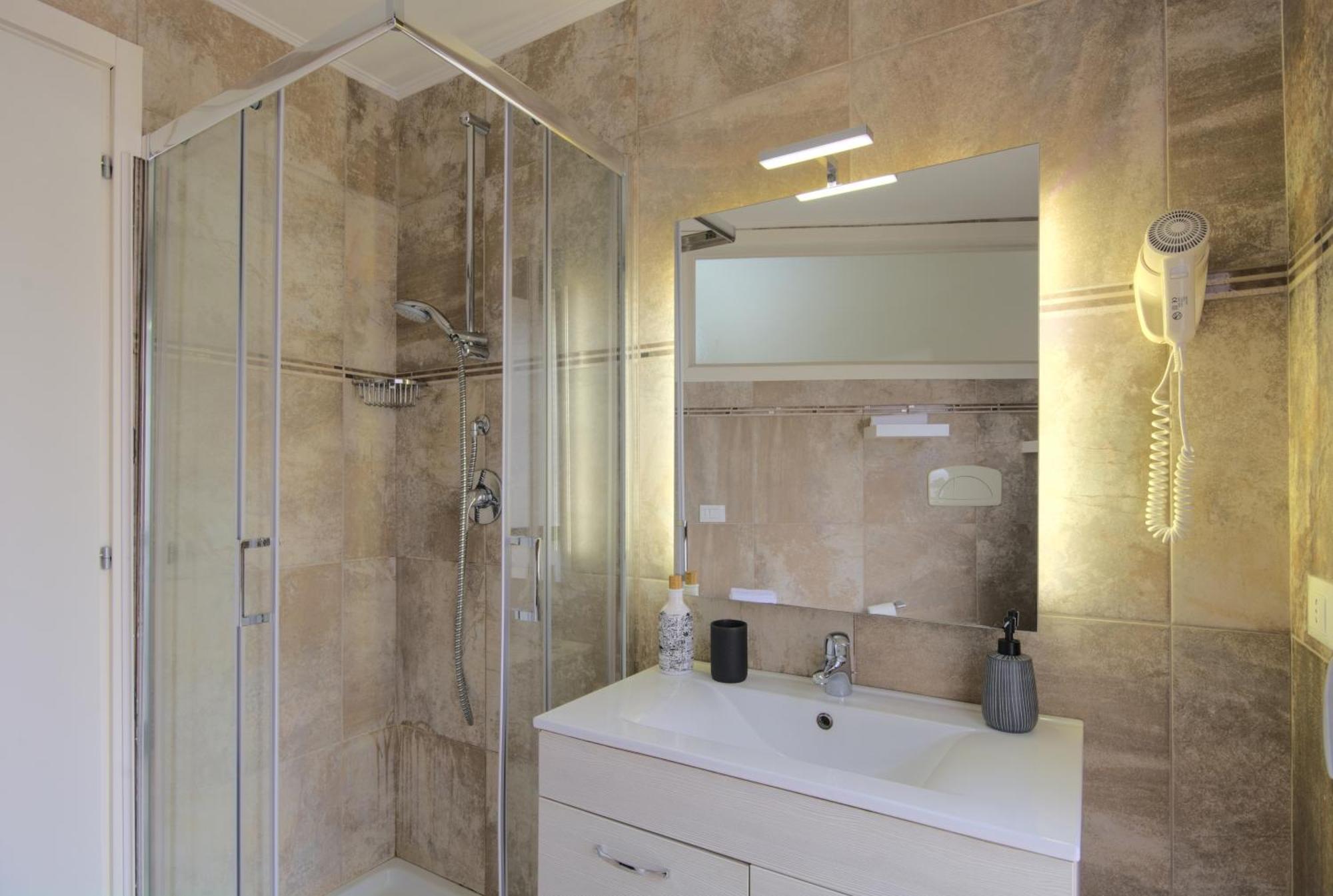 Imola Suites Exterior foto